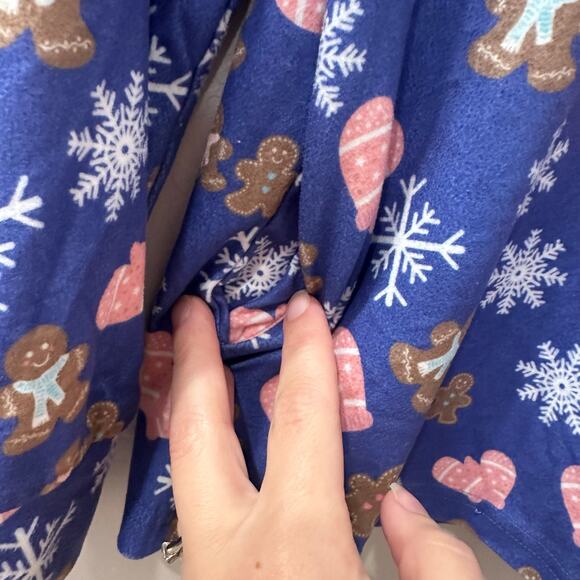 Jane + Jo Gingerbread Mittens Holiday Pajamas - Picture 3 of 12